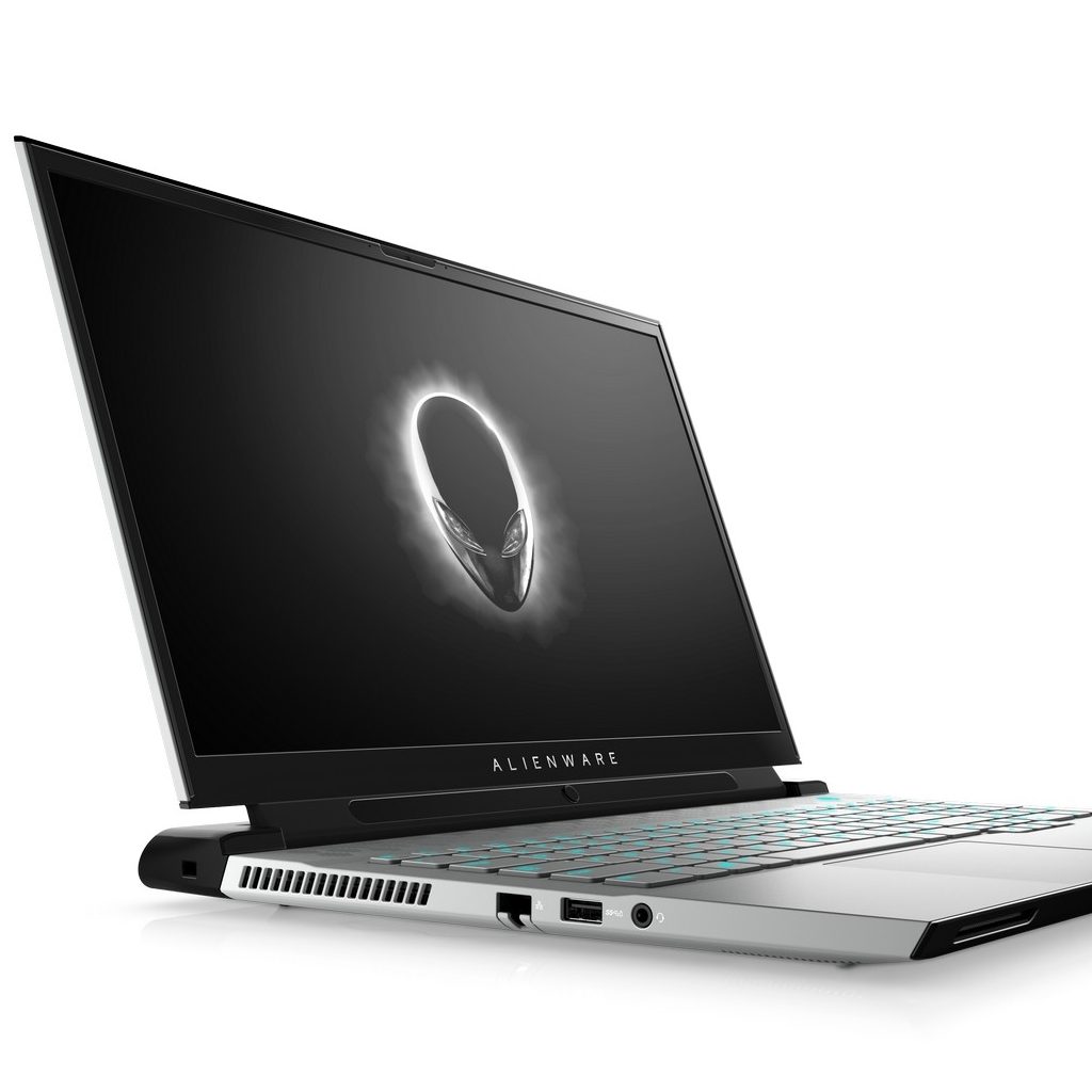 herní notebook Alienware m17