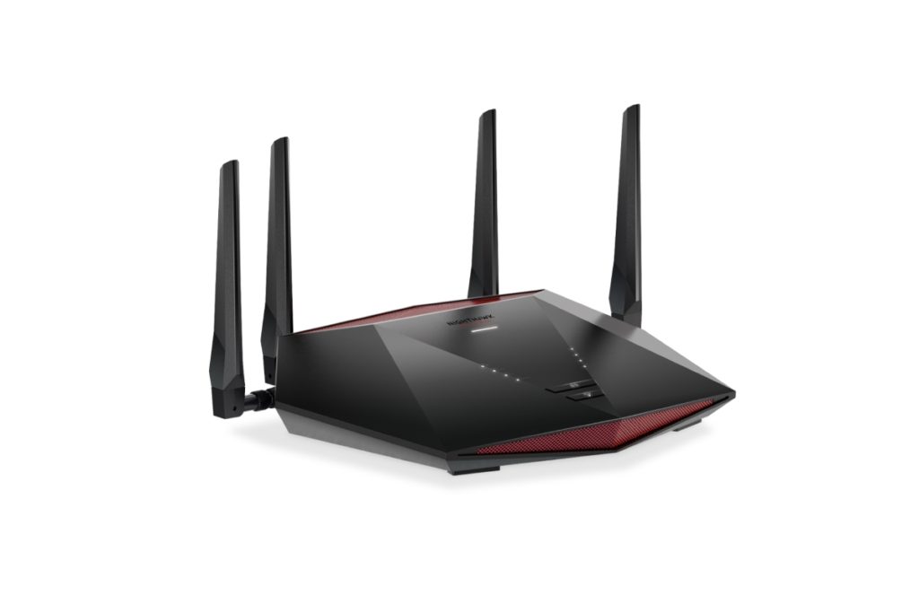 Nighthawk Pro Gaming XR1000